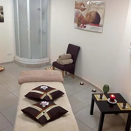 Aphrodite Sands 4*